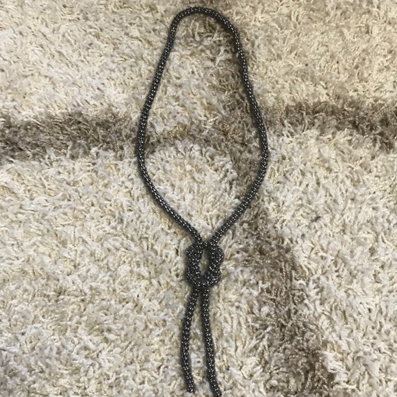 Statement Rope knot necklace - Picture 5 of 6